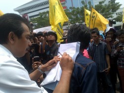 Didemo Mahasiswa, Fraksi Gerindra dan PDIP DPRD Jateng Teken Surat Damai