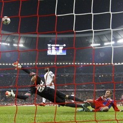 Kalahkan Roma, Bayern Lolos sebagai Juara Grup