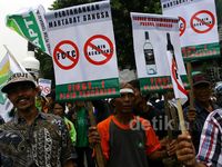 Petani Tembakau Demo di Kedubes Australia