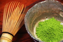 Matcha, Bubuk Teh Hijau yang Diseduh Dalam Upacara Minum Teh