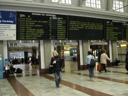 WiFi Ngebut dan Gratisan di Stasiun Kereta Api