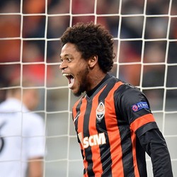 Luiz Adriano Goda Dunga dengan Gol-golnya