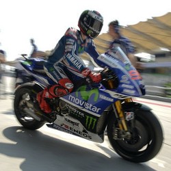 Lorenzo Mau Beri yang Terbaik Buat Pendukungnya di Valencia