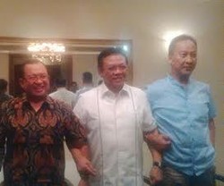 Gelar Konsolidasi Tertutup, 7 Caketum Golkar Ultimatum Ical