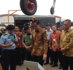 Jokowi Lihat Alutsista, 4 Helikopter Beratraksi di Kemayoran