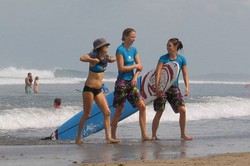 Pembebasan Visa 5 Negara oleh Indonesia, Jadi Berita Dunia