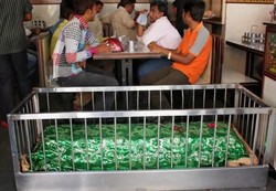 Cuma di India, Kuburan di Dalam Restoran!