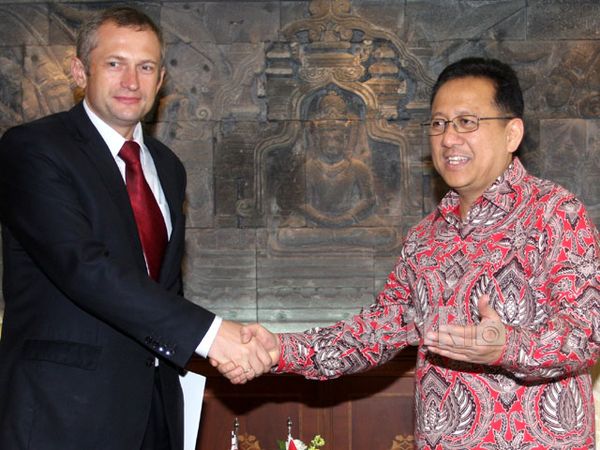 Ketua DPD Terima Dubes Jepang dan Belarus