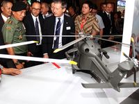 Panglima TNI Tinjau Pameran Indo Defence 2014