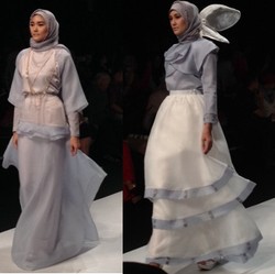 Pertamakali Tampil di JFW, Zaskia Sungkar Rilis Koleksi Bernuansa Pastel