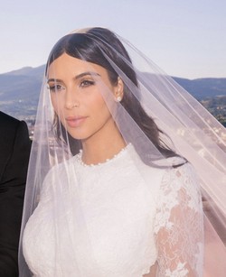 Foto: Gaya Riasan Selebriti Hollywood Pada Hari Pernikahannya