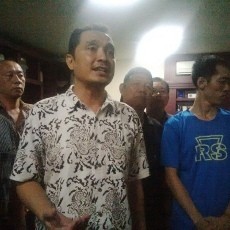 Hendak Ditutup Paksa, Penyewa Ruko Semut Indah Melawan
