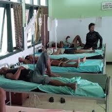 Puluhan Pekerja Galian Kabel Komunikasi Keracunan