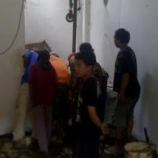 Tertimbun Pasir dan Batu Saat Gali Sumur, Warga Malang Selamat