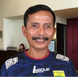 Djadjang Nurjaman: Pemain, Asisten Pelatih, dan Pelatih Kepala yang Jadi Juara