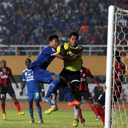 Kemenangan Pertama Persib Atas Persipura Berbuah Gelar Juara
