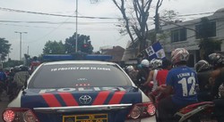 Ribuan Bobotoh Sambut Pemain Persib, Bandung Macet