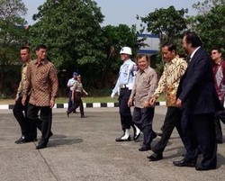 JK dan Surya Paloh Lepas Keberangkatan Jokowi di Bandara Halim