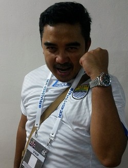 Persib Juara, Farhan Diajak Ridwan Kamil Botak Bareng