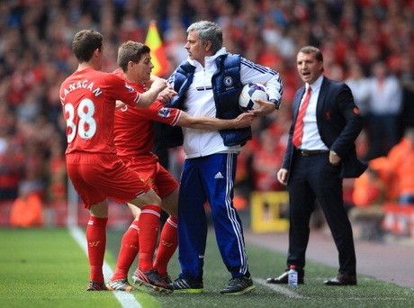 Mourinho Sukai Atmosfer Anfield