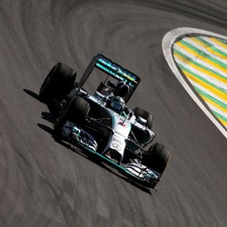 Kembali Ungguli Hamilton, Rosberg Sapu Bersih Latihan Bebas