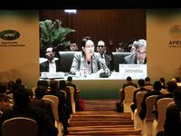Menlu RI Hadiri Temu Menteri di APEC Beijing