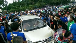 Ridwan Kamil: Kalau Ada Mobil Rusak karena Oknum, Kami Bantu Perbaiki