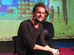 Game Casual Harus Sekeren...George Clooney