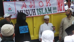 Kasatpol PP DKI Soal Demo FPI Tolak Ahok: Kalau Ada yang Nantang Kami Siap Perang!