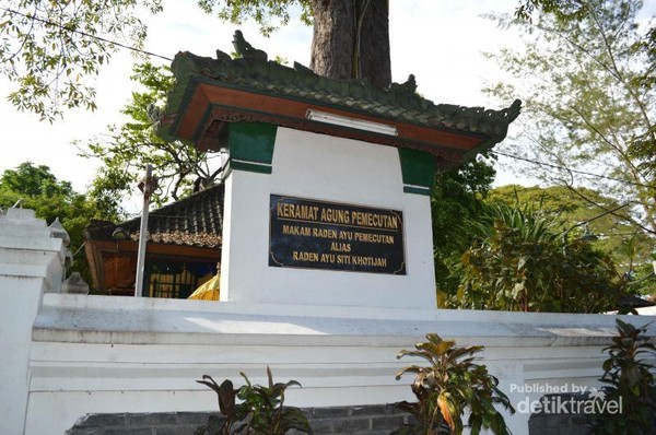 Wisata Religi Makam Wali Di Bali Bisa