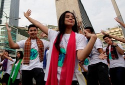 Jelang Indonesia Menari 2014, Ratusan Orang Menari di Car Free Day