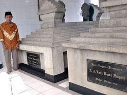 Ayo Tebak! Dimana Makam 5 Pahlawan Top Indonesia Ini?