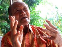 Profesor Tua Gugat Pemerintah Rp 500 Miliar