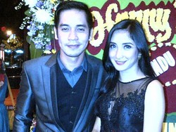 Kenalkan, Ini Pacar Baru Ricky Perdana