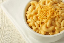 Makaroni Keju yang Praktis dan Gurih Ini Cocok untuk Camilan si Kecil