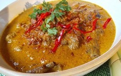 Gulai dan Gule Tidak Sama Racikan Bumbunya
