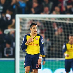 Wenger Mulai Cemaskan Jarak Arsenal dengan Chelsea