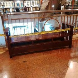 Bocah yang Tewas di Mal Diduga Injak Neon Box Bertegangan Tinggi