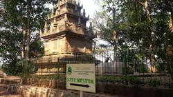 Menengok Candi Cangkuang yang Misterius dan Makam Senopati Mataram di Garut
