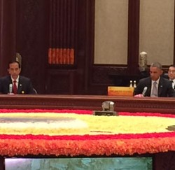 Begini Gaya Jokowi Saat Diskusi dengan Obama, Jinping dan Putin