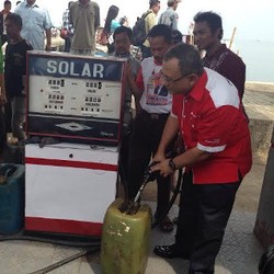 Direktur Pertamina Pun Ikut Blusukan Seperti Jokowi dan Menterinya