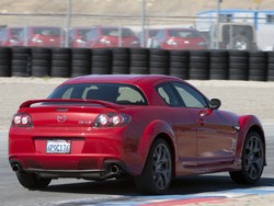 Mazda Belum Ingin Kenalkan Model Terbaru RX Sport Coupe