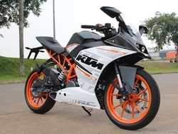 Performa Motor Balap Jalanan KTM RC390? Sadis Bro!