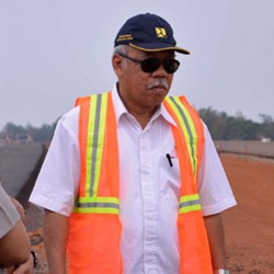 Pesan Dalam Menteri Basuki ke PNS Baru: Jangan Harap Tanggul Jebol Biar Dapat Proyek!