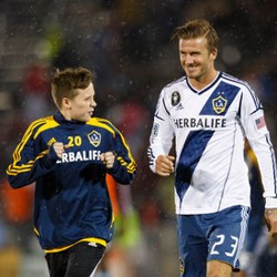 Brooklyn Beckham Merapat ke Arsenal