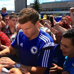 Cedera Parah, Dzeko Absen dalam Lawatan ke Israel