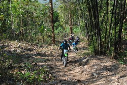 Hotel Ini Tawarkan Paket Jelajah Borobudur Naik Motor Trail