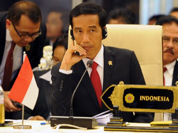 Jokowi Hadiri KTT ASEAN