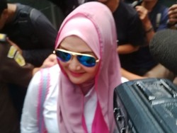 Dua Bulan Ditahan, Eddies Adelia Tetap Modis