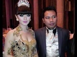 Vicky Eks Zaskia Gotik Dulu Parlente, Sekarang Ogah Mandi